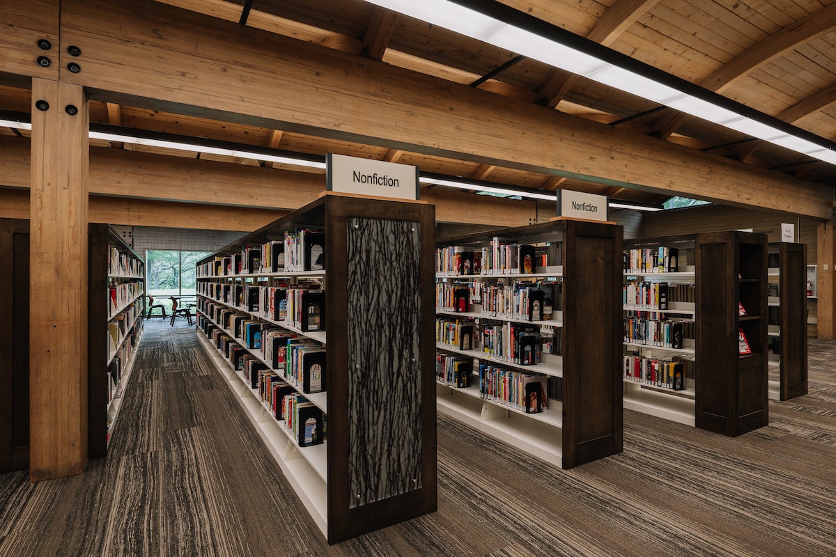 Augsburg Park Library